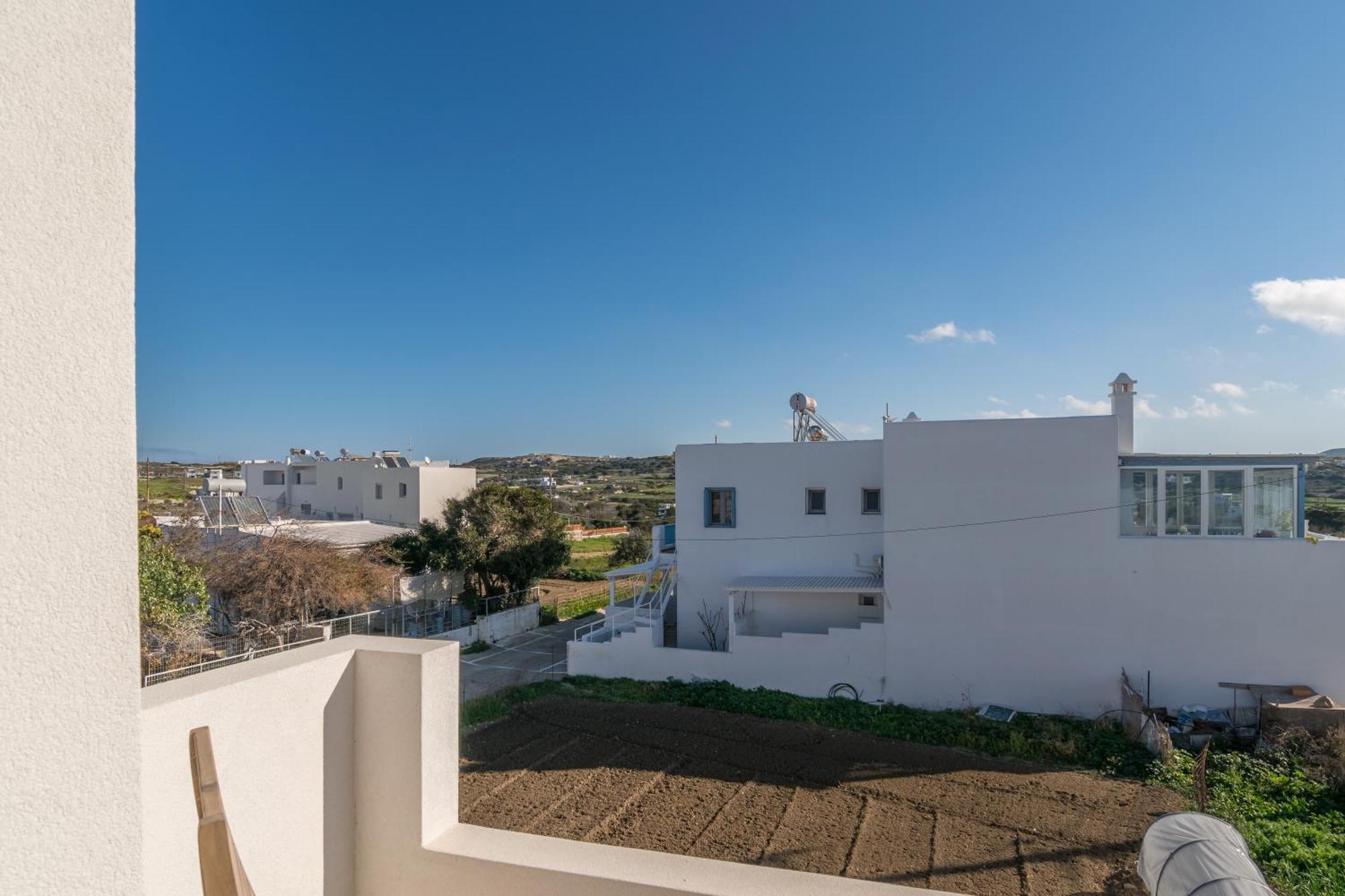 Afroessa Milos Adamantas  Exteriér fotografie